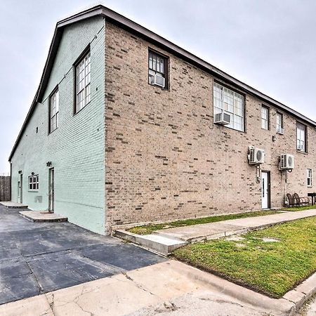 Cozy Galveston Apartment - Walk To Beach And Dining المظهر الخارجي الصورة