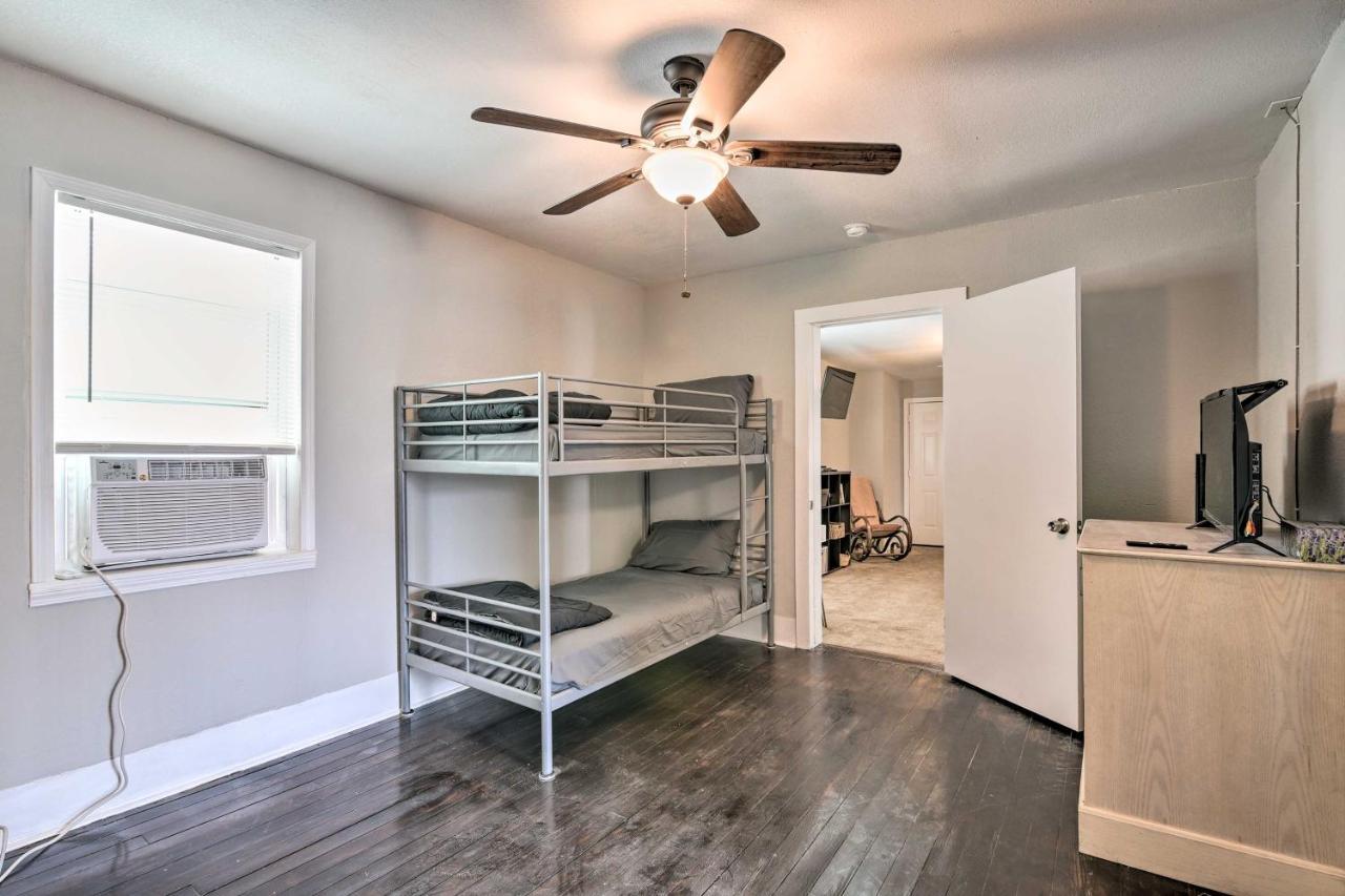 Cozy Galveston Apartment - Walk To Beach And Dining المظهر الخارجي الصورة